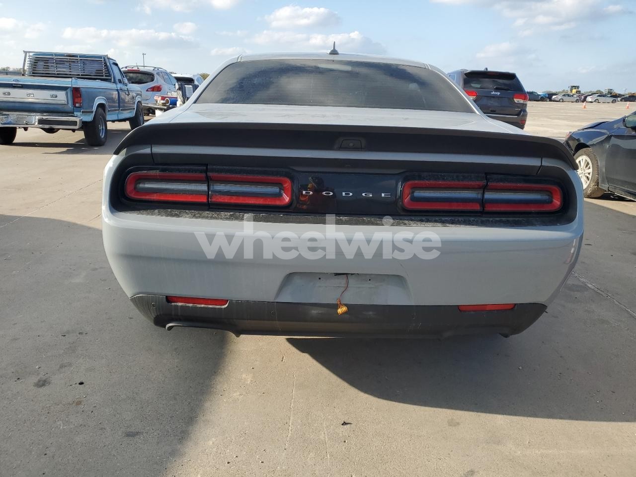 Photo 6 of 2020 DODGE CHALLENGER R/T SCAT PACK (VIN 2C3CDZFJ5LH222768)