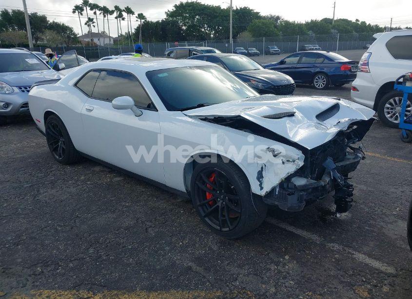 2021 Dodge Challenger R/T SCAT PACK (VIN 2C3CDZFJ5MH521646) main photo