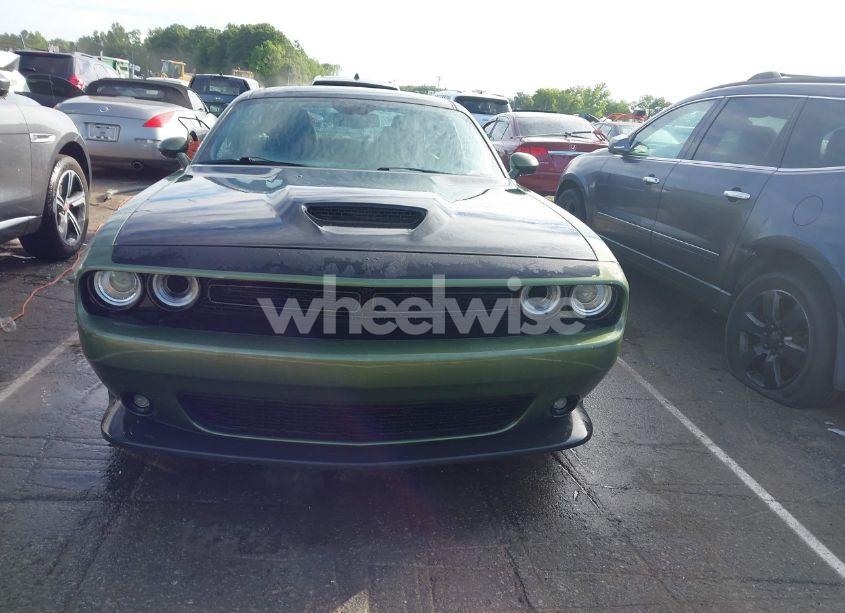 Photo 12 of 2021 Dodge Challenger R/T SCAT PACK (VIN 2C3CDZFJ5MH610147)