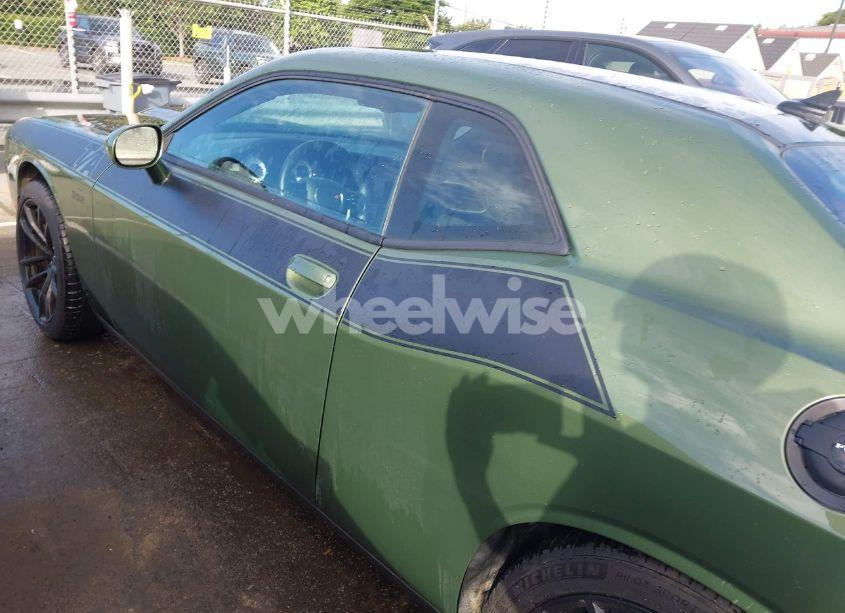 Photo 14 of 2021 Dodge Challenger R/T SCAT PACK (VIN 2C3CDZFJ5MH610147)