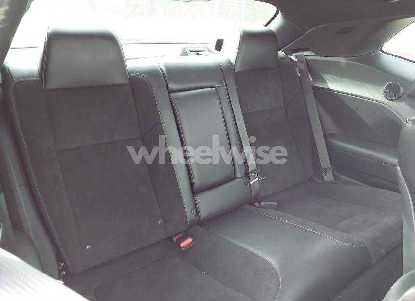 Photo 8 of 2022 Dodge Challenger R/T SCAT PACK (VIN 2C3CDZFJ5NH156404)