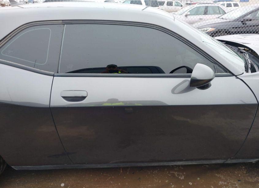 Photo 13 of 2022 Dodge Challenger R/T SCAT PACK (VIN 2C3CDZFJ5NH233031)