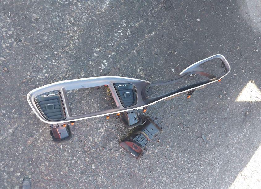 Photo 12 of 2016 Dodge Challenger R/T SCAT PACK (VIN 2C3CDZFJ6GH131109)