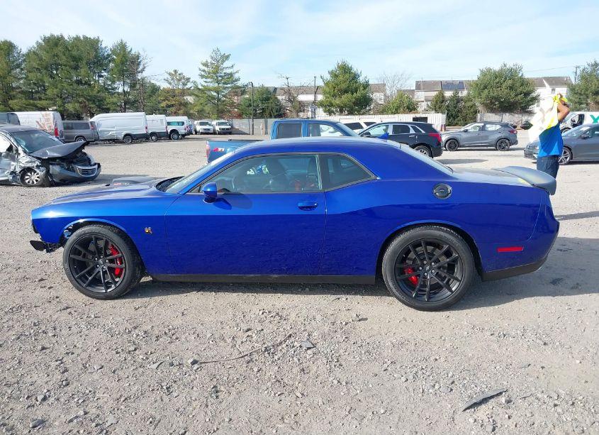 Photo 14 of 2021 Dodge Challenger R/T SCAT PACK (VIN 2C3CDZFJ6MH631542)
