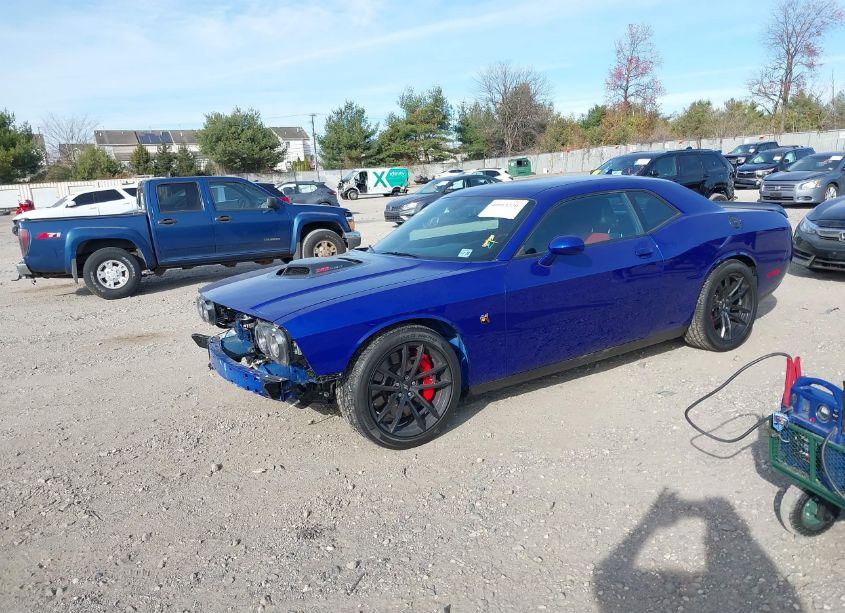 Photo 2 of 2021 Dodge Challenger R/T SCAT PACK (VIN 2C3CDZFJ6MH631542)