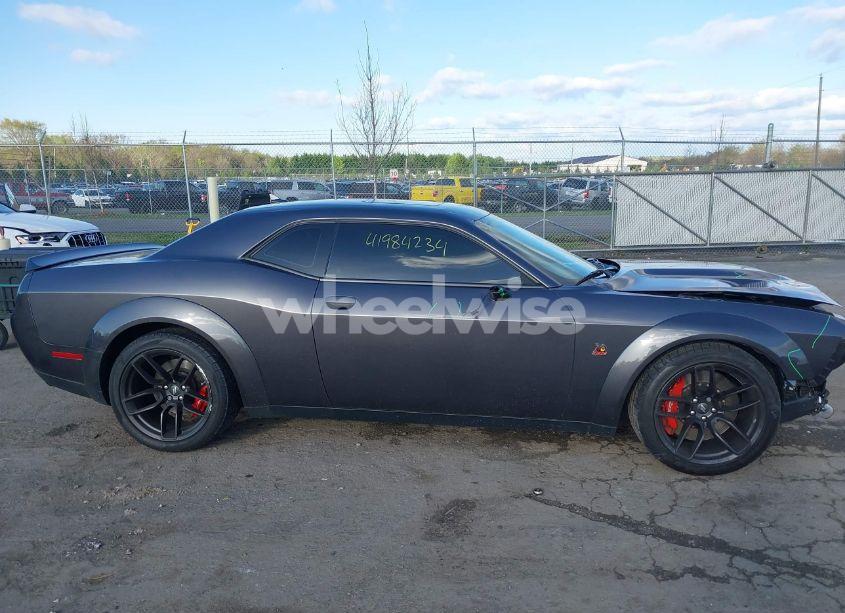 Photo 13 of 2022 Dodge Challenger R/T SCAT PACK WIDEBODY (VIN 2C3CDZFJ6NH192070)