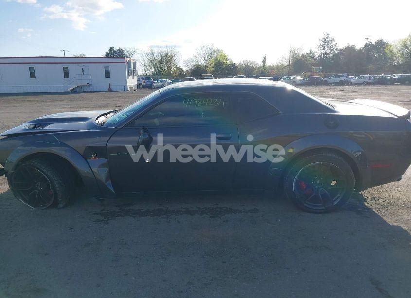 Photo 14 of 2022 Dodge Challenger R/T SCAT PACK WIDEBODY (VIN 2C3CDZFJ6NH192070)