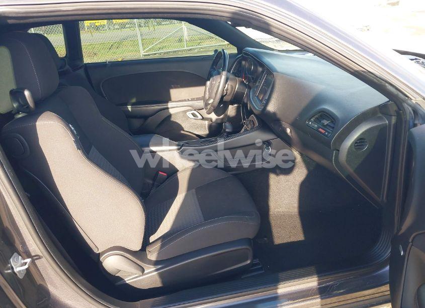 Photo 5 of 2022 Dodge Challenger R/T SCAT PACK WIDEBODY (VIN 2C3CDZFJ6NH192070)