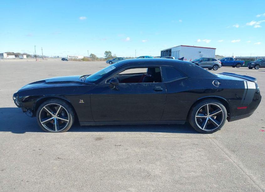 Photo 15 of 2015 Dodge Challenger R/T SCAT PACK (VIN 2C3CDZFJ7FH750459)