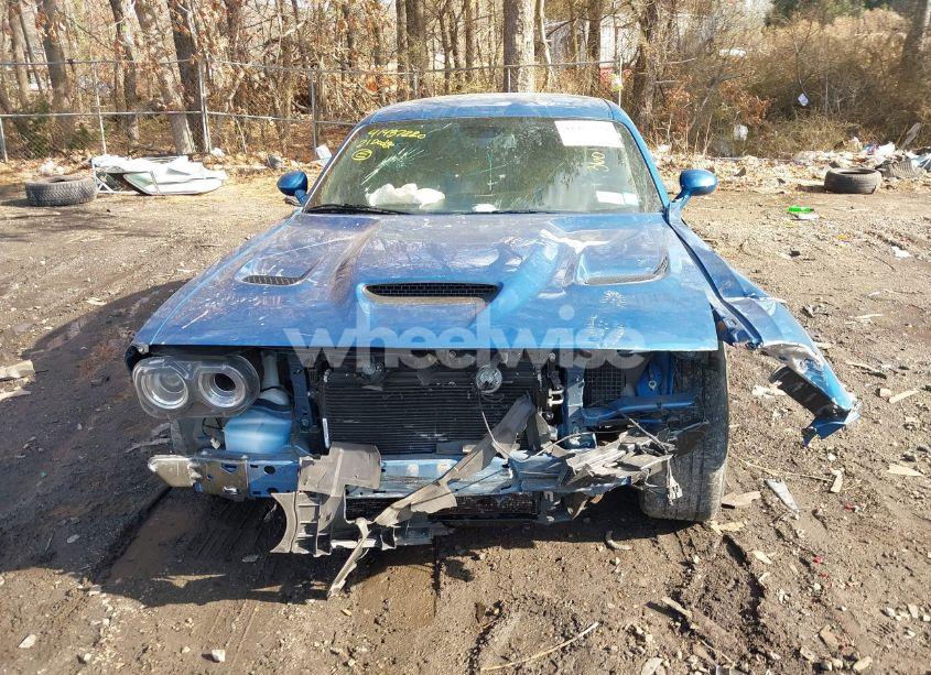 Photo 12 of 2021 Dodge Challenger R/T SCAT PACK (VIN 2C3CDZFJ7MH631811)