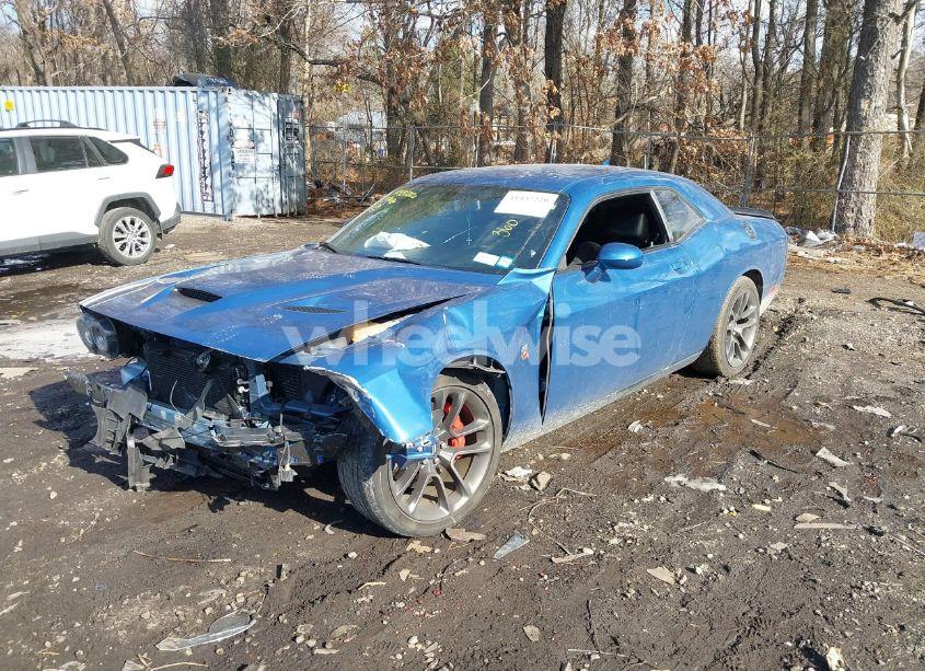 Photo 2 of 2021 Dodge Challenger R/T SCAT PACK (VIN 2C3CDZFJ7MH631811)