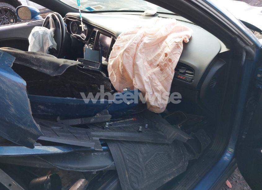 Photo 5 of 2021 Dodge Challenger R/T SCAT PACK (VIN 2C3CDZFJ7MH631811)