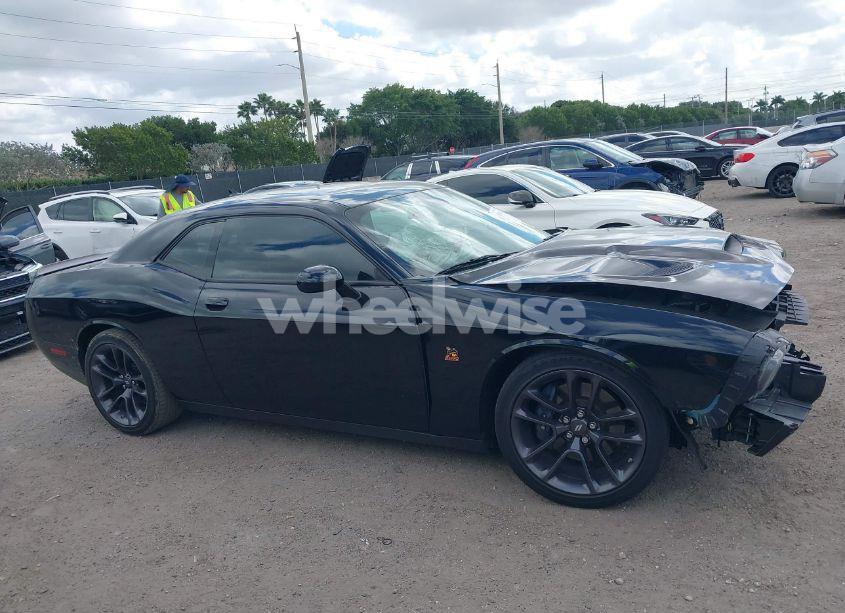 Photo 14 of 2022 Dodge Challenger R/T SCAT PACK (VIN 2C3CDZFJ7NH151317)
