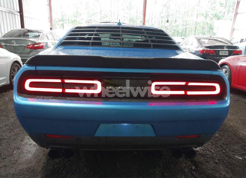 Photo 17 of 2016 Dodge Challenger R/T SCAT PACK (VIN 2C3CDZFJ8GH148722)