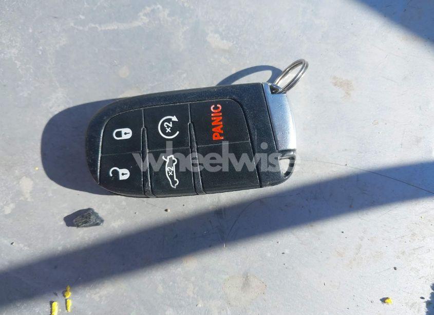 Photo 11 of 2016 Dodge Challenger R/T SCAT PACK (VIN 2C3CDZFJ8GH264535)