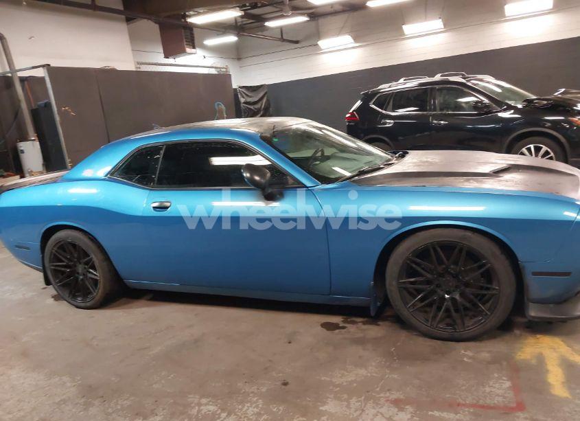 Photo 13 of 2016 Dodge Challenger R/T SCAT PACK (VIN 2C3CDZFJ8GH279312)