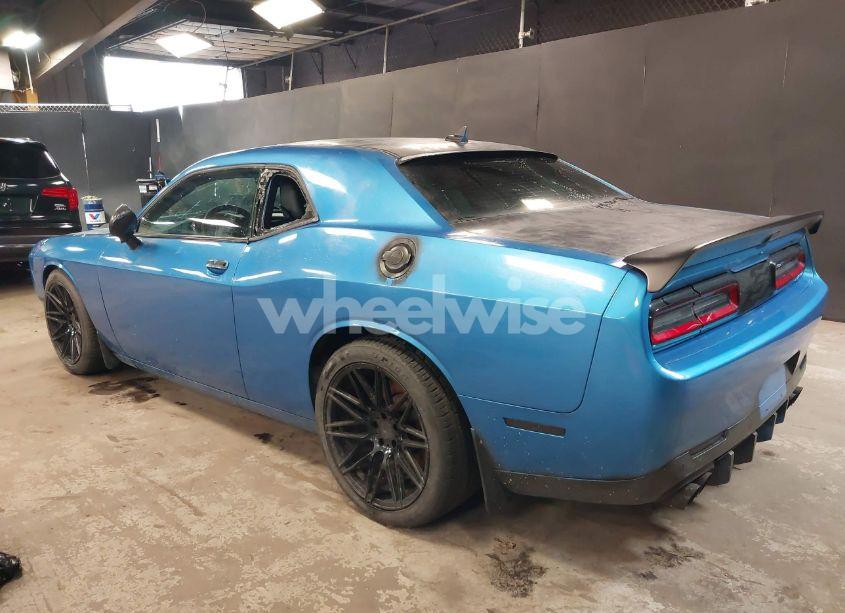 Photo 3 of 2016 Dodge Challenger R/T SCAT PACK (VIN 2C3CDZFJ8GH279312)