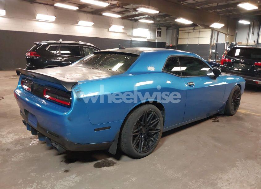 Photo 4 of 2016 Dodge Challenger R/T SCAT PACK (VIN 2C3CDZFJ8GH279312)