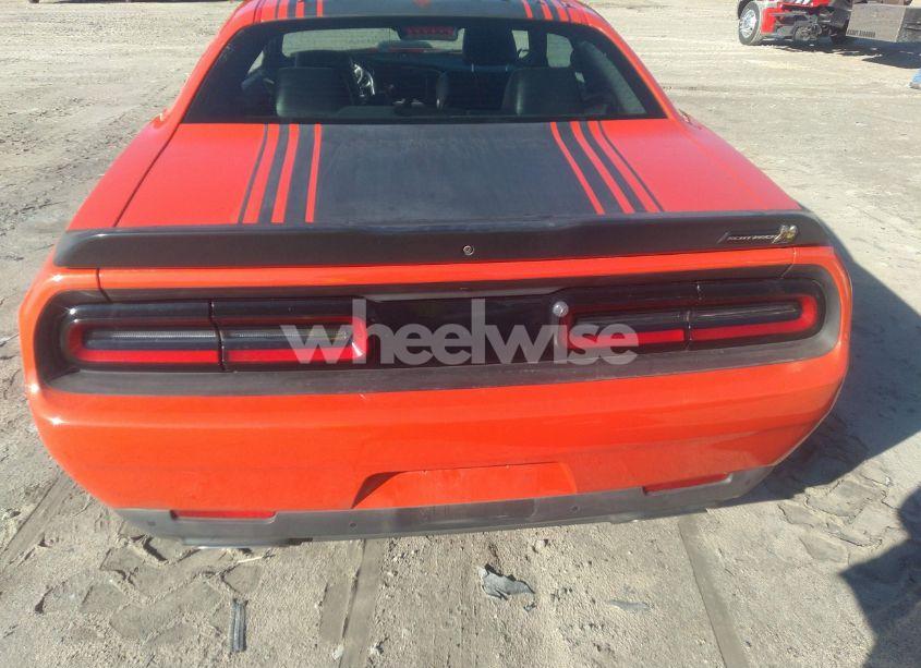 Photo 16 of 2016 Dodge Challenger 392 HEMI SCAT PACK SHAKER (VIN 2C3CDZFJ8GH351819)