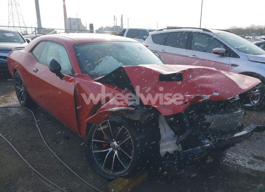 2017 Dodge Challenger R/T SCAT PACK (VIN 2C3CDZFJ8HH540939) main photo