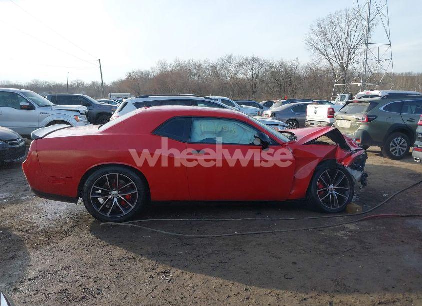 Photo 13 of 2017 Dodge Challenger R/T SCAT PACK (VIN 2C3CDZFJ8HH540939)