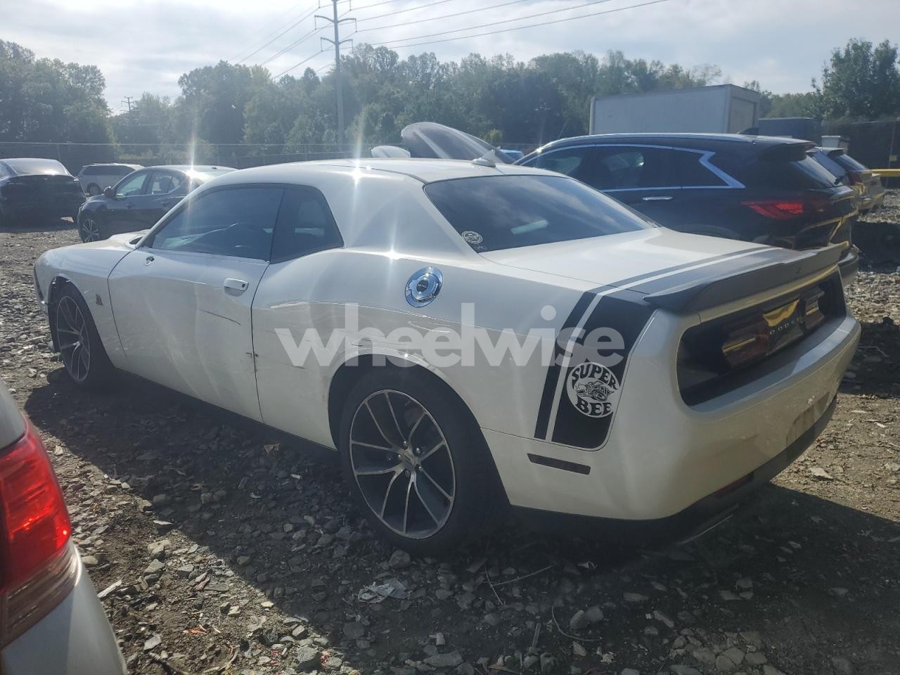 Photo 2 of 2018 DODGE CHALLENGER R/T 392 (VIN 2C3CDZFJ8JH333165)