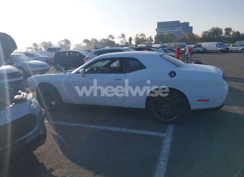 Photo 14 of 2022 Dodge Challenger R/T SCAT PACK (VIN 2C3CDZFJ8NH187775)