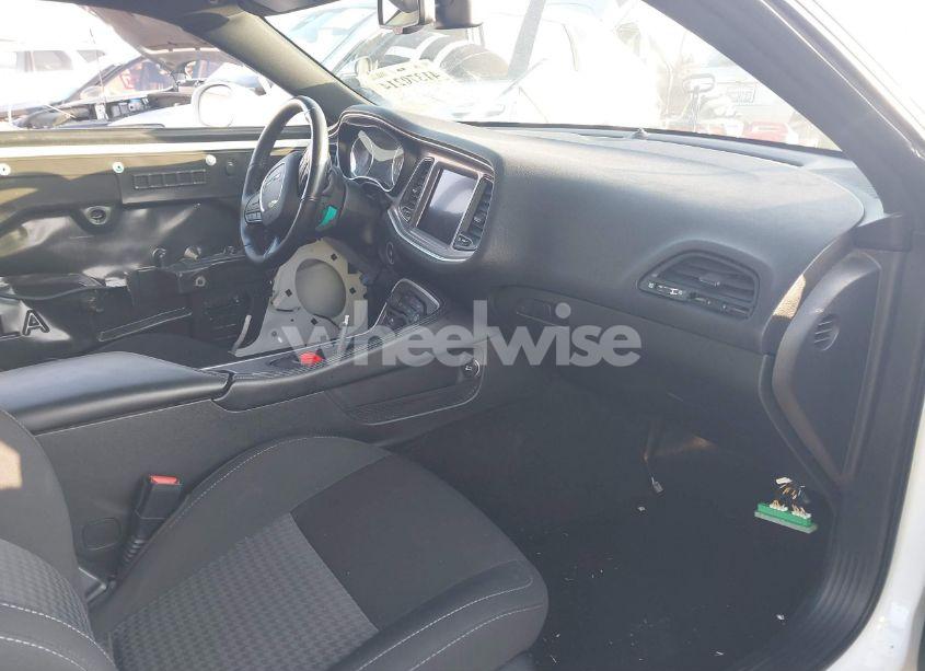 Photo 5 of 2022 Dodge Challenger R/T SCAT PACK (VIN 2C3CDZFJ8NH187775)