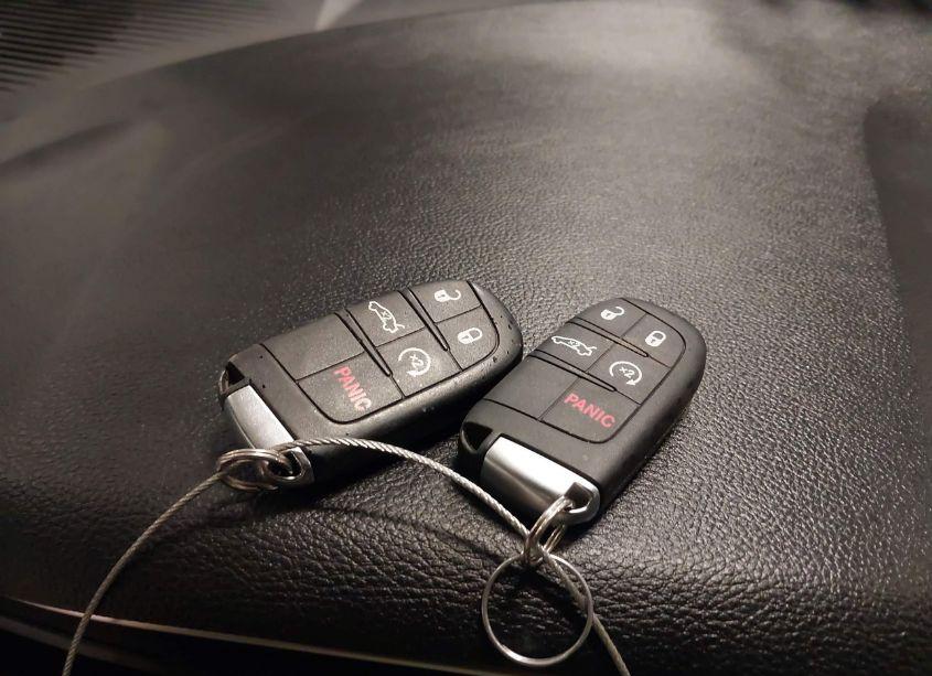 Photo 11 of 2015 Dodge Challenger R/T SCAT PACK (VIN 2C3CDZFJ9FH849770)