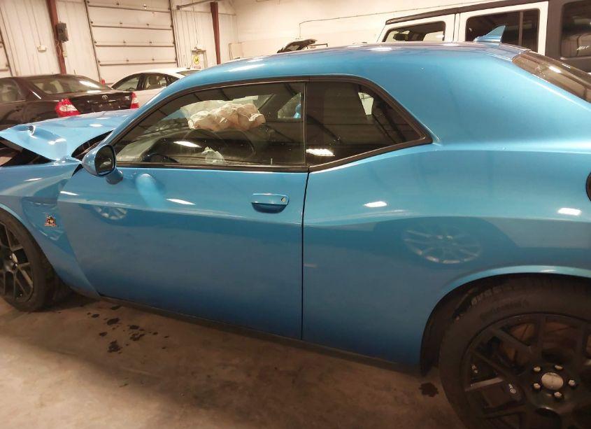 Photo 14 of 2015 Dodge Challenger R/T SCAT PACK (VIN 2C3CDZFJ9FH849770)