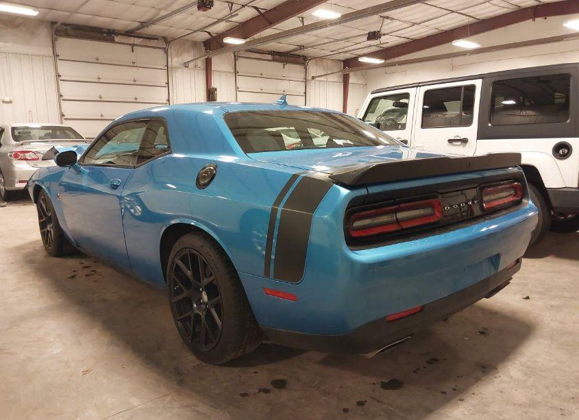 Photo 3 of 2015 Dodge Challenger R/T SCAT PACK (VIN 2C3CDZFJ9FH849770)