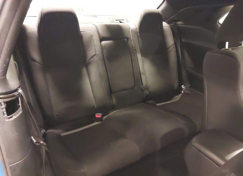 Photo 8 of 2015 Dodge Challenger R/T SCAT PACK (VIN 2C3CDZFJ9FH849770)