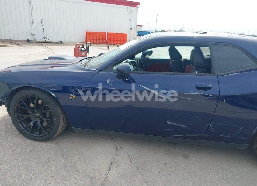 Photo 14 of 2016 Dodge Challenger 392 HEMI SCAT PACK SHAKER (VIN 2C3CDZFJ9GH256668)