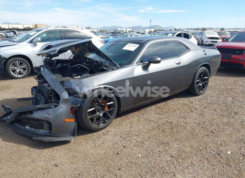 Photo 2 of 2018 Dodge Challenger R/T SCAT PACK (VIN 2C3CDZFJ9JH111265)
