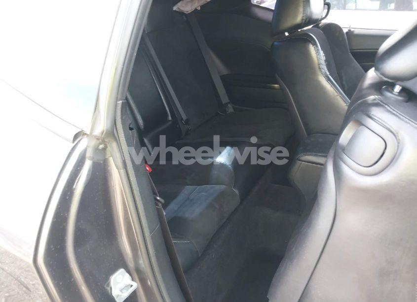 Photo 8 of 2018 Dodge Challenger R/T SCAT PACK (VIN 2C3CDZFJ9JH111265)