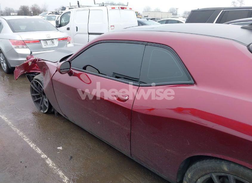 Photo 15 of 2018 Dodge Challenger R/T 392 (VIN 2C3CDZFJ9JH215349)