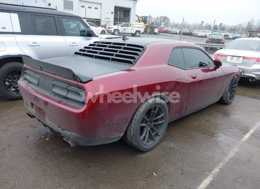 Photo 4 of 2018 Dodge Challenger R/T 392 (VIN 2C3CDZFJ9JH215349)