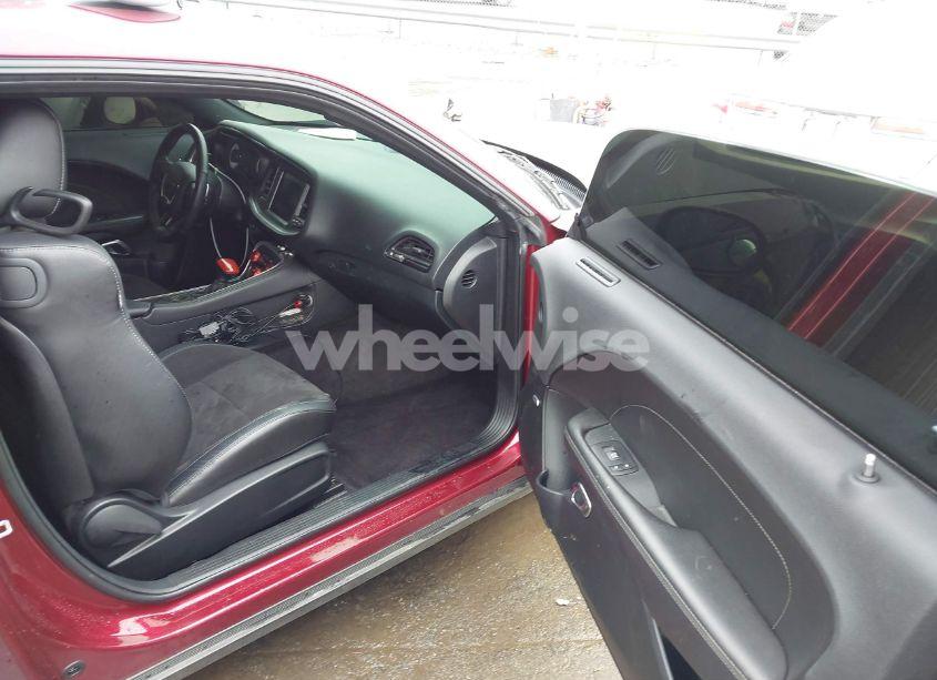 Photo 5 of 2018 Dodge Challenger R/T 392 (VIN 2C3CDZFJ9JH215349)