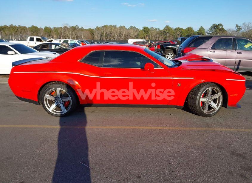 Photo 14 of 2021 Dodge Challenger R/T SCAT PACK WIDEBODY (VIN 2C3CDZFJ9MH637240)