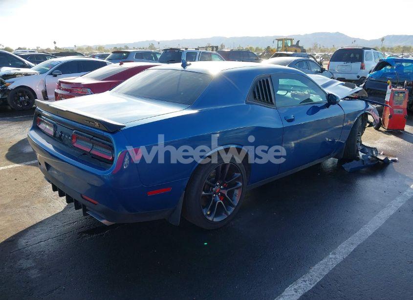 Photo 4 of 2021 Dodge Challenger R/T SCAT PACK (VIN 2C3CDZFJ9MH641448)