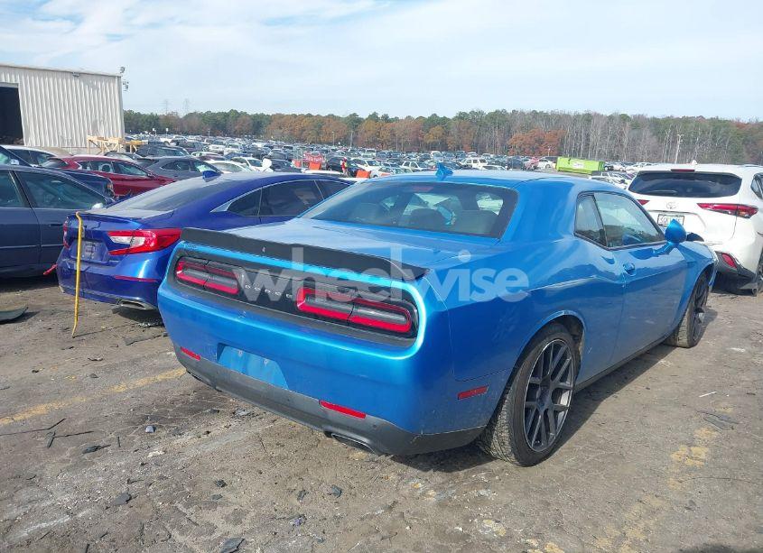 Photo 4 of 2016 Dodge Challenger R/T SCAT PACK (VIN 2C3CDZFJXGH125250)