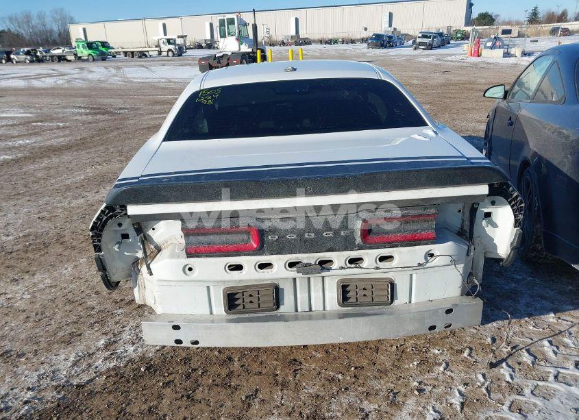 Photo 16 of 2016 Dodge Challenger R/T SCAT PACK (VIN 2C3CDZFJXGH329854)