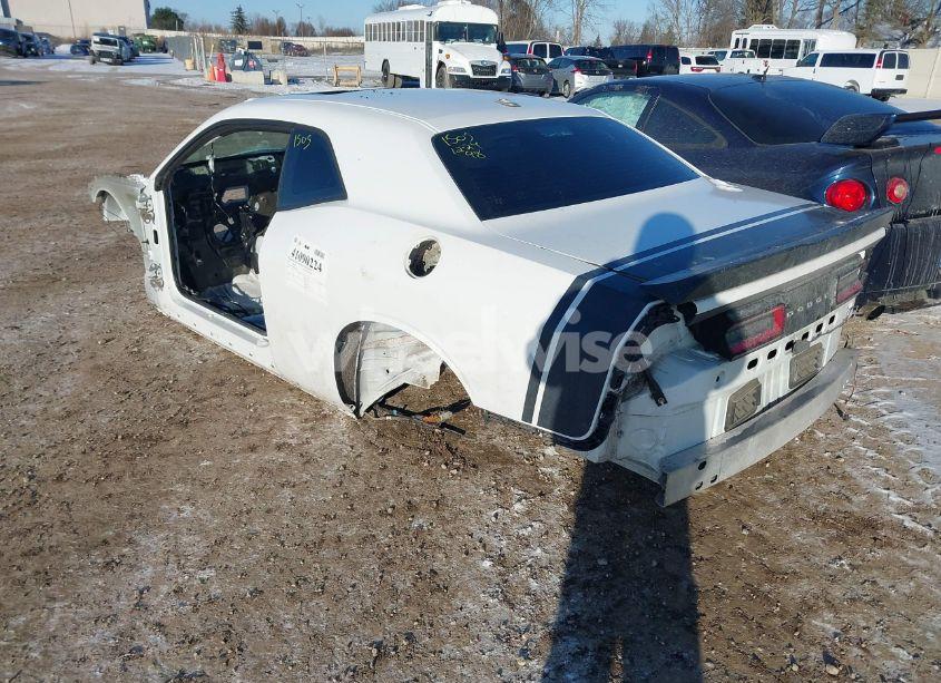 Photo 3 of 2016 Dodge Challenger R/T SCAT PACK (VIN 2C3CDZFJXGH329854)