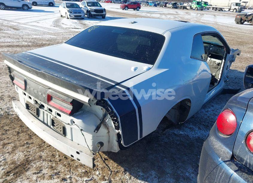 Photo 4 of 2016 Dodge Challenger R/T SCAT PACK (VIN 2C3CDZFJXGH329854)