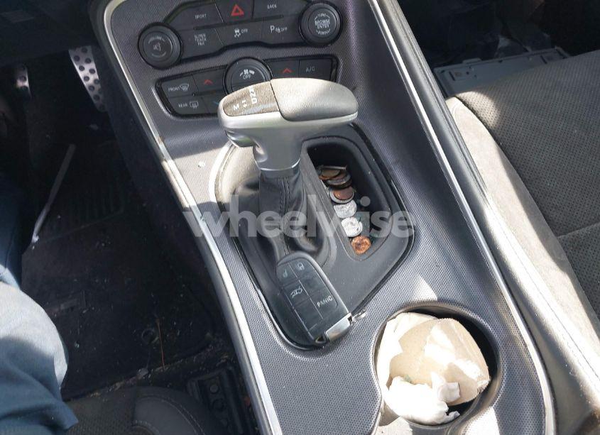 Photo 11 of 2016 Dodge Challenger 392 HEMI SCAT PACK SHAKER (VIN 2C3CDZFJXGH351790)