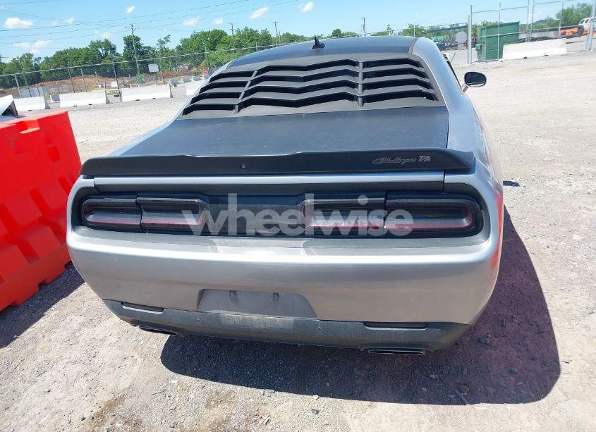 Photo 16 of 2018 Dodge Challenger R/T 392 (VIN 2C3CDZFJXJH152021)