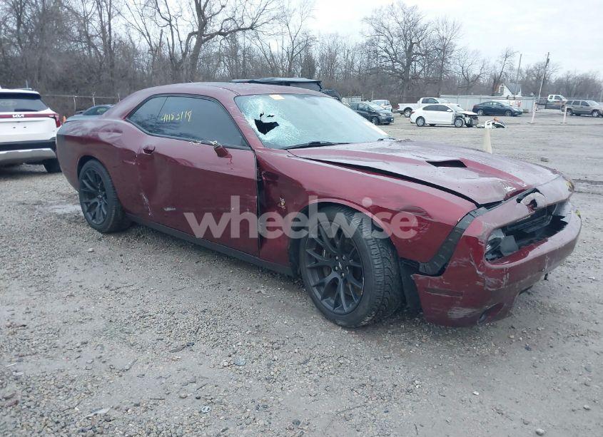 2018 Dodge Challenger R/T SCAT PACK (VIN 2C3CDZFJXJH327934) main photo