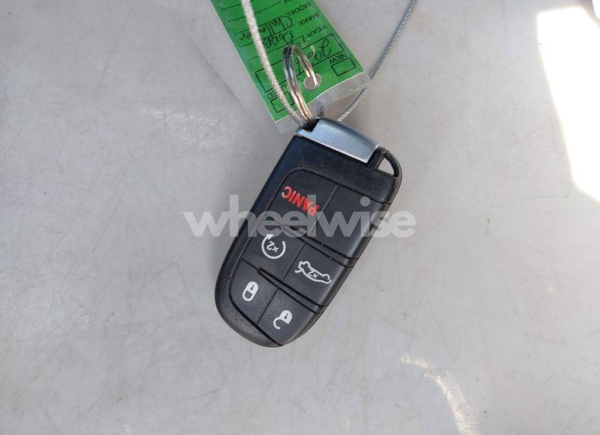 Photo 11 of 2019 Dodge Challenger R/T SCAT PACK (VIN 2C3CDZFJXKH642508)