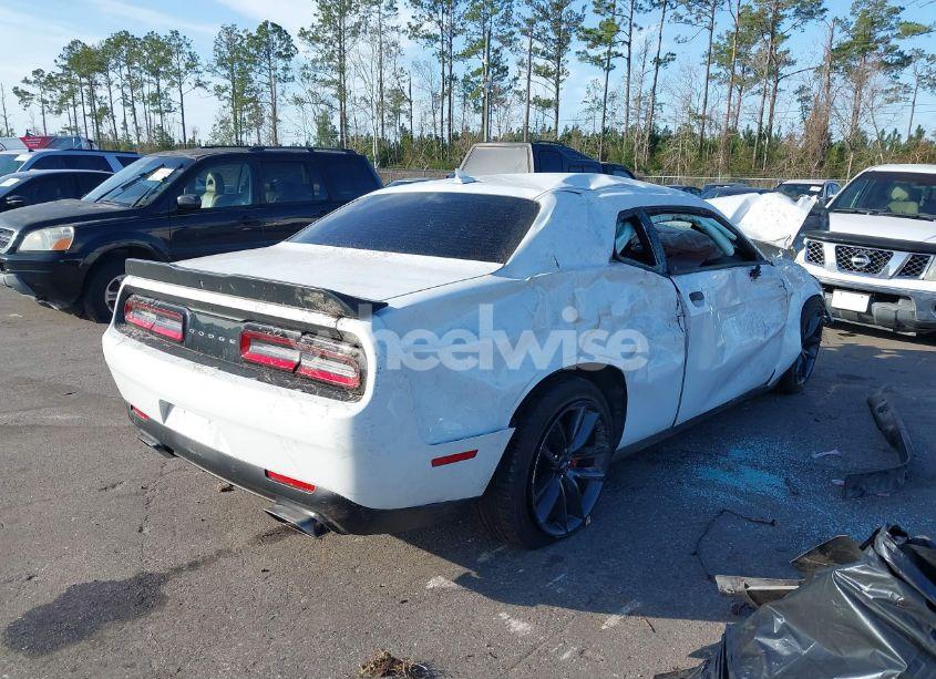 Photo 4 of 2019 Dodge Challenger R/T SCAT PACK (VIN 2C3CDZFJXKH642508)