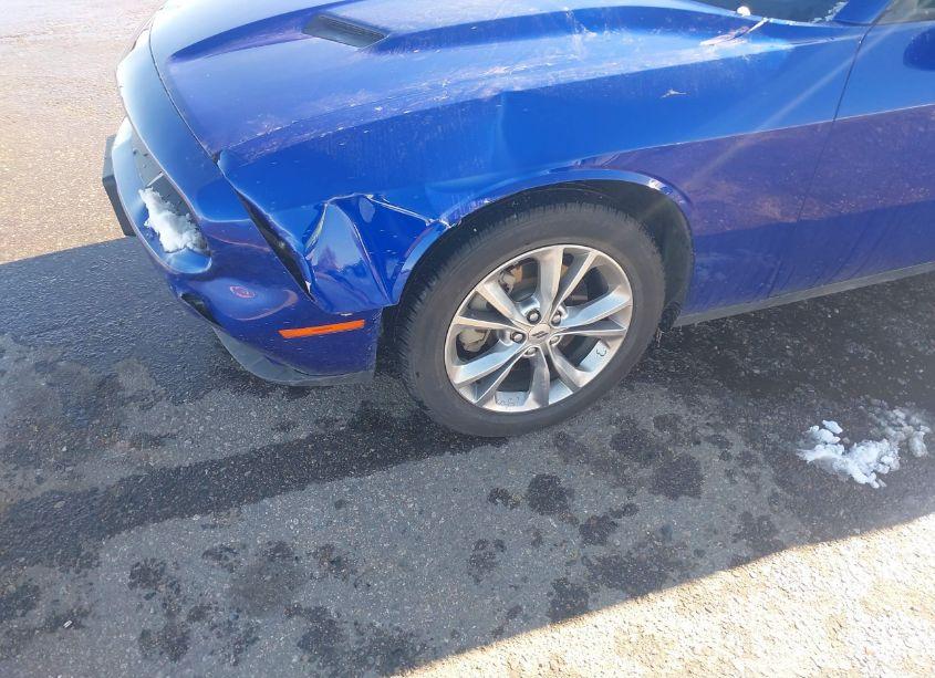 Photo 6 of 2022 Dodge Challenger SXT AWD (VIN 2C3CDZGG1NH230954)